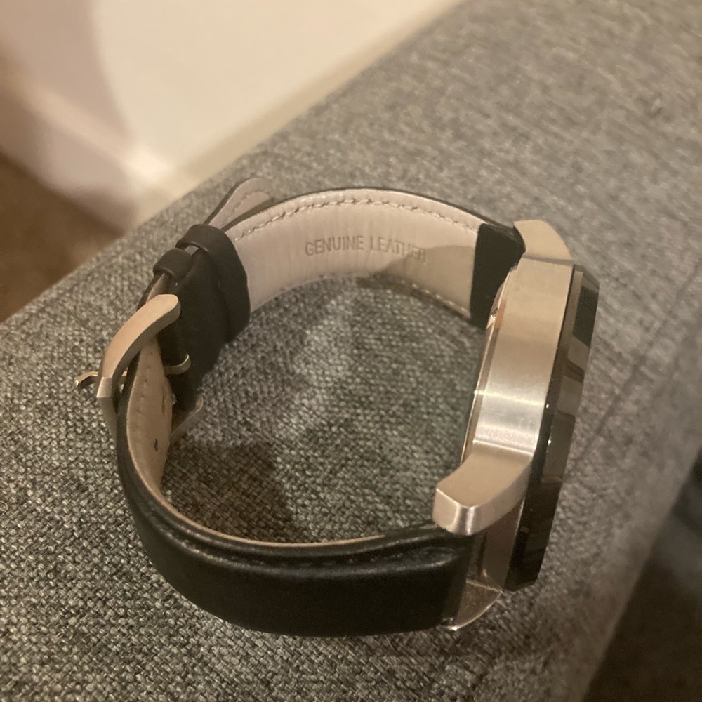 Hugo Boss Watch - Picture 6 of 7